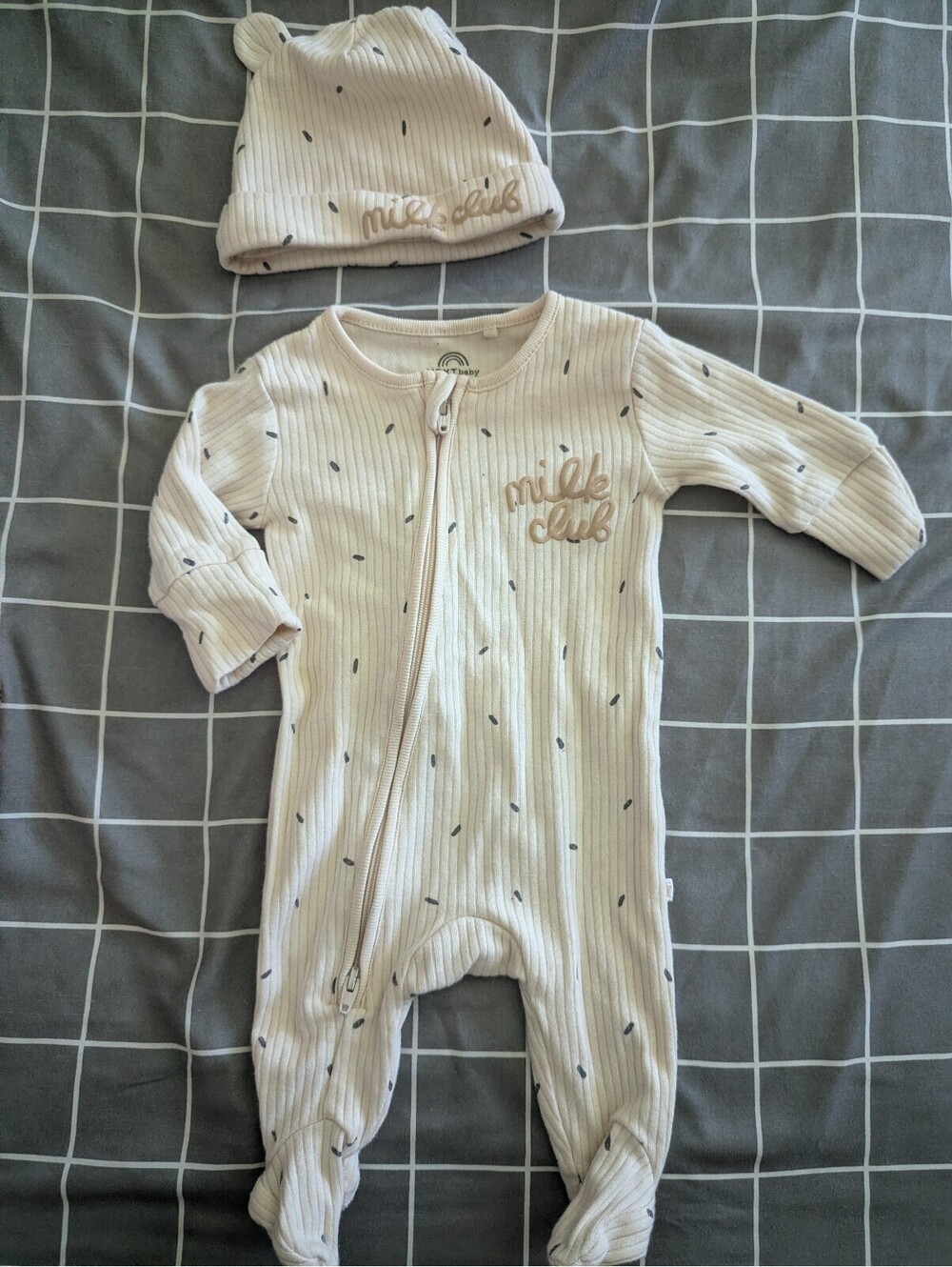 Next Milk Cub outfit set